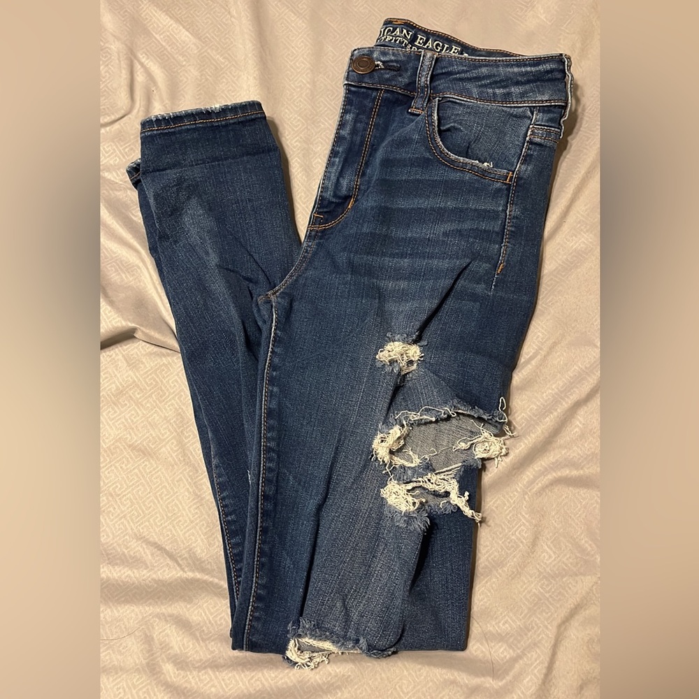 Women’s American eagle jeans